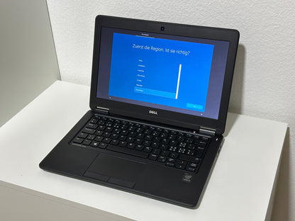 Dell Latitude E7250 i5-5300U 2.30GHz