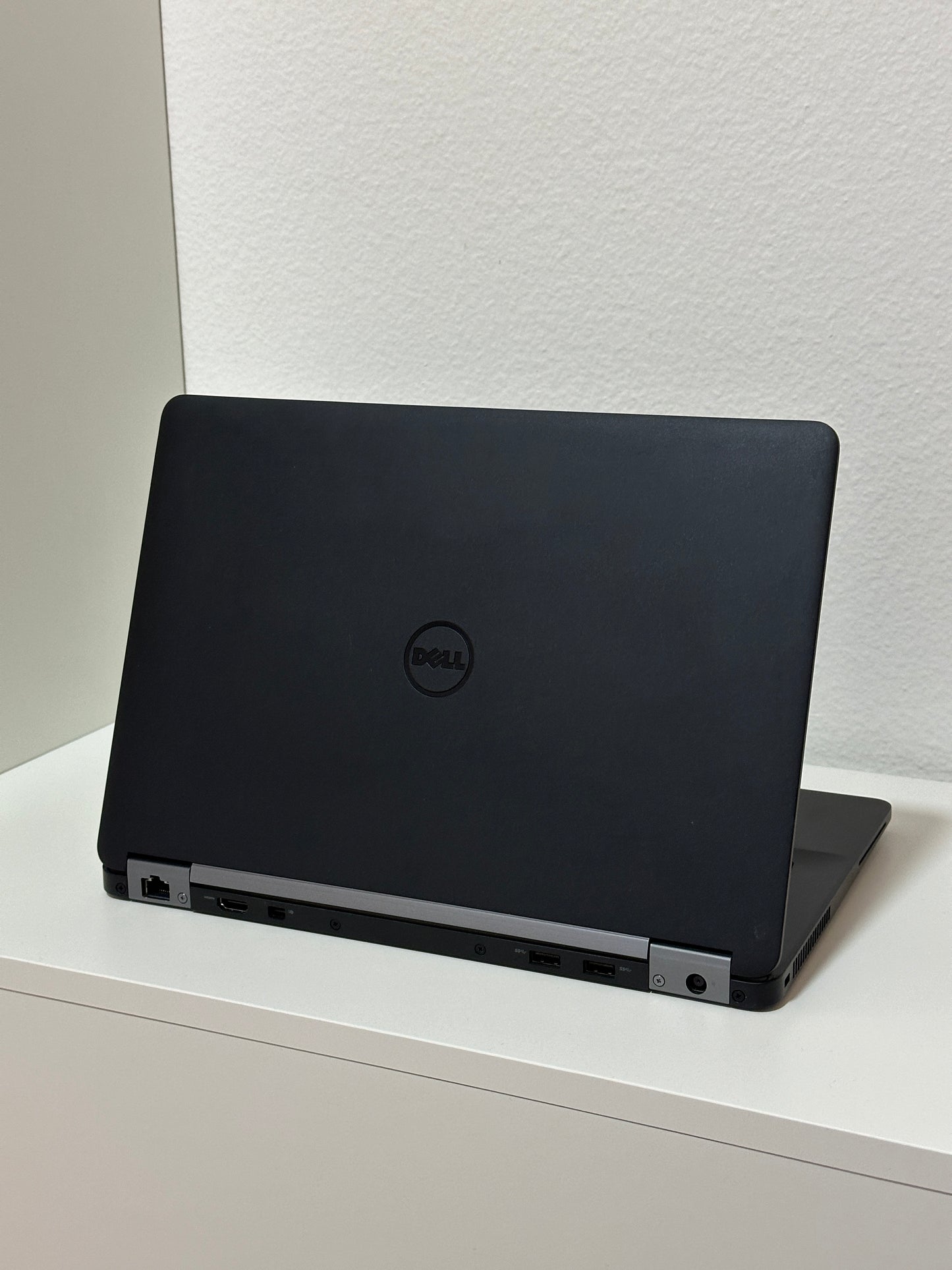 Dell Latitude E7270 Intel Core i5-6300U, 8GB RAM, 512GB SSD